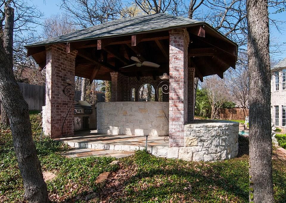 1st image of 7504 Mount Vernon Dr