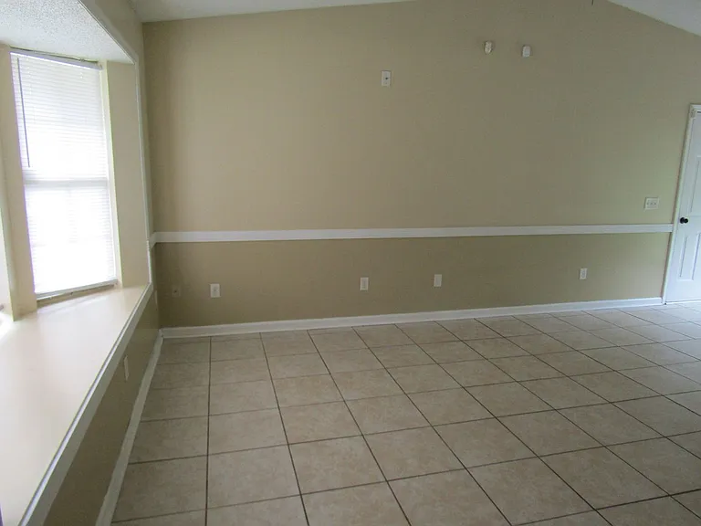 1088 Desert Shield St — Photo 5