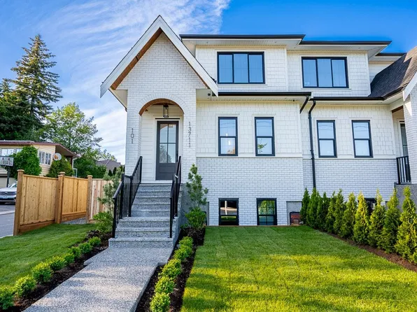 13711 16th Ave #101, Surrey, BC V4A 1M7