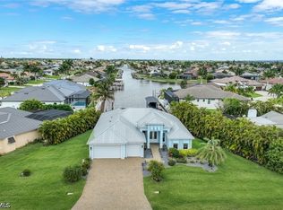 1927 SW 47th Ter, Cape Coral, FL 33914