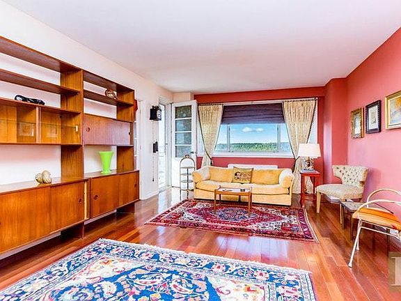 3rd image of 2621 Palisade Ave APT 14L