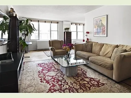 Sold by Stribling | media 23