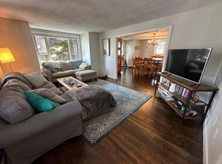 17 Pleasant St #1, Wakefield, MA 01880