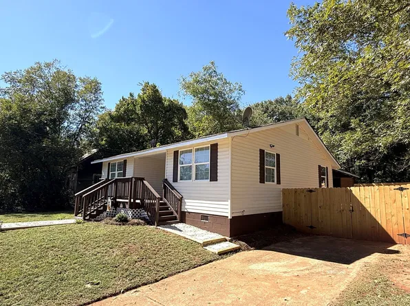 1040 Funderburg Dr, Monticello, GA 31064