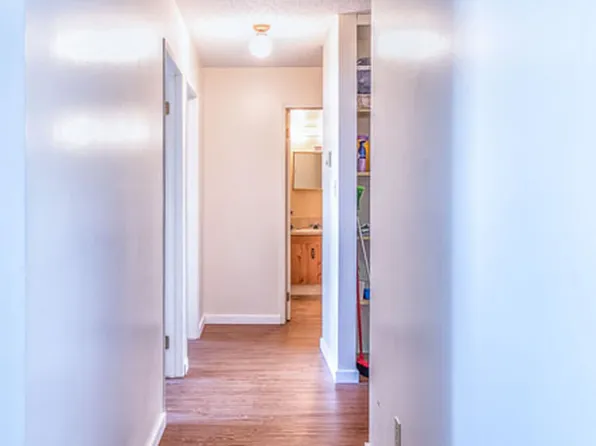 Luminere Apartments, 10706 99th Ave, Morinville, AB T8R 1M6