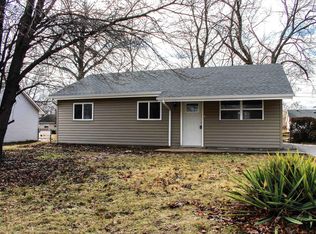 504 Prince David Dr, O'Fallon, MO 63366