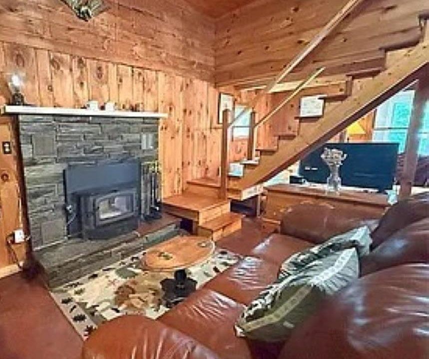 1st image of 422 Little Rutland Road