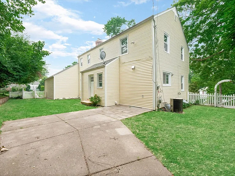 17 Pinewood Rd — Photo 34
