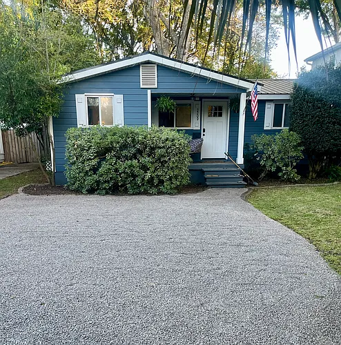 2209 Heriot St Photo 1