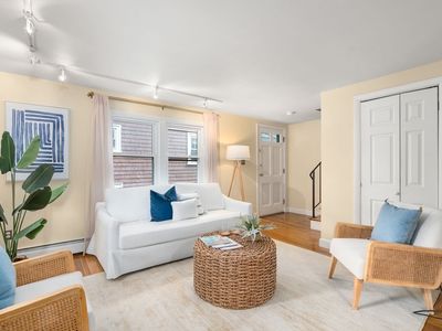 26 Laurel St Unit 26, Arlington, MA, 02476
