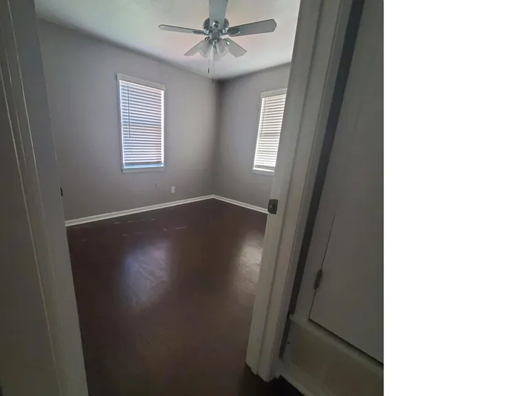 2104 Brantley Ave — Photo 10
