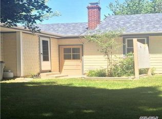 1725 Ruth Rd, Mattituck, NY 11952