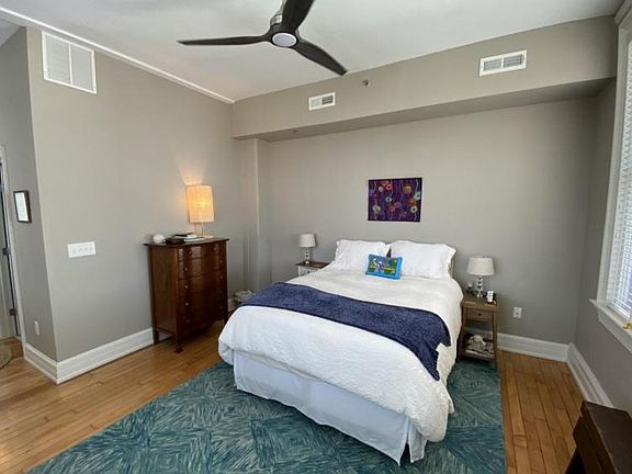 4th image of 203 9th St #4B