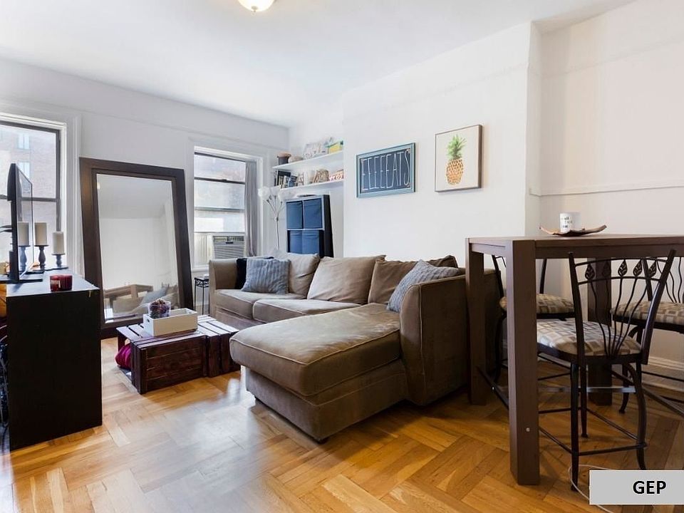 1st image of 315 1st Ave APT 3R