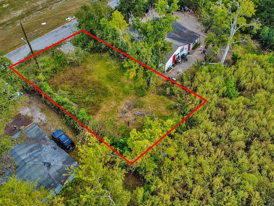 1st image of 907 Ferguson Way