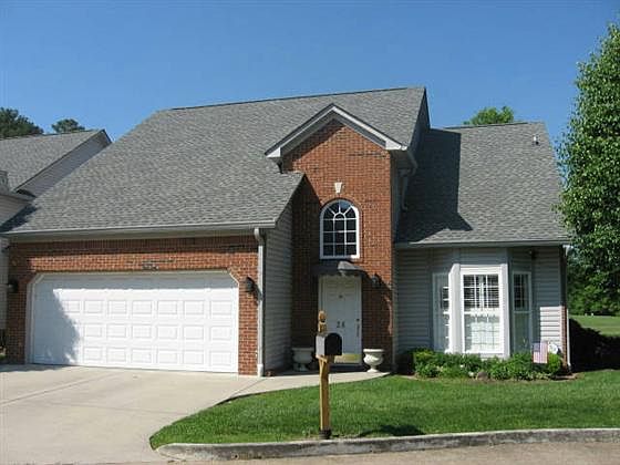 1st image of 28 Acorn Ln NE