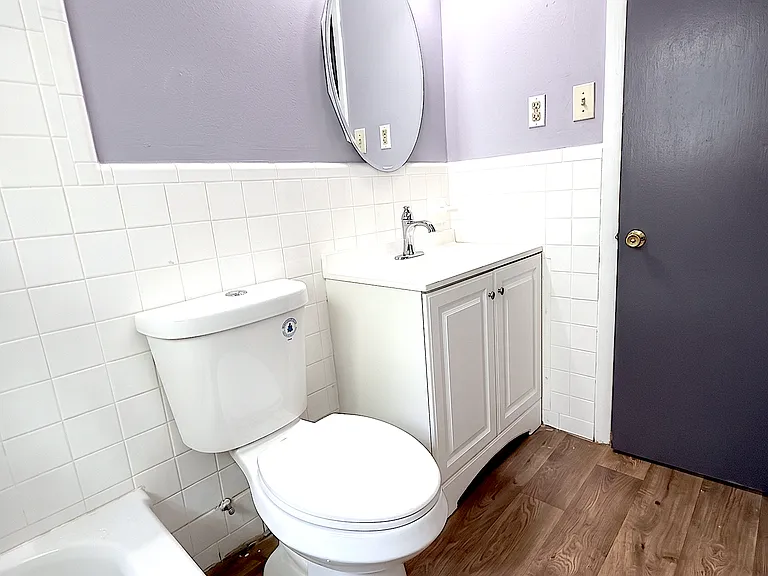 1221 Maple St — Photo 14