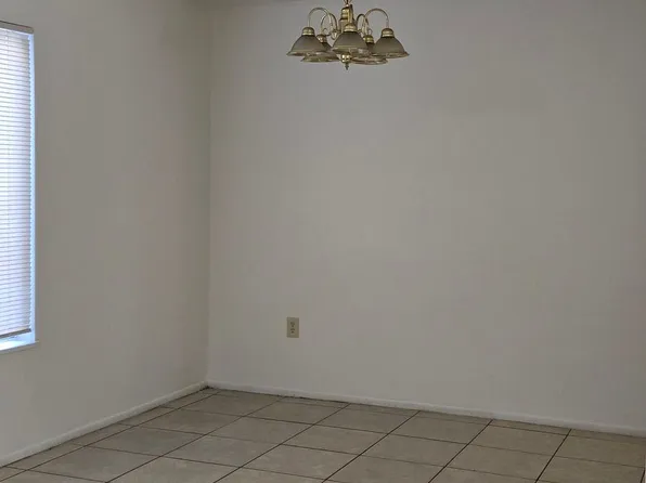 Danube Apartments, 600 Stonebridge Dr, Orlando, FL 32807