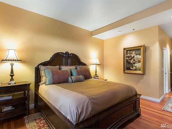 5th image of 2030 Western Ave APT 506