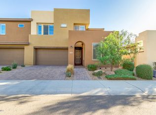 835 E Silversword Ln, Queen Creek, AZ 85140