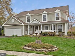 12526 Dardanelle Ct, Herndon, VA