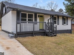 8055 Attleboro Dr, Jonesboro, GA 30238