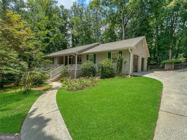 7324 Tara Dr, Villa Rica, GA 30180