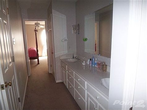 2nd image of 12609 Hunters Hill Rd
