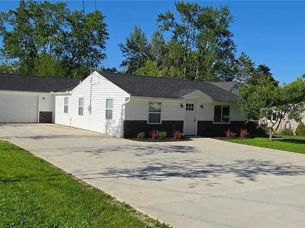 3613 Sleepy Hollow Rd, Brunswick, OH 44212