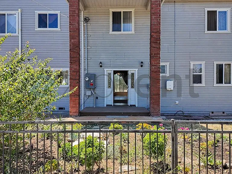 7604 28th St #MAIN HOUSE — Photo 65