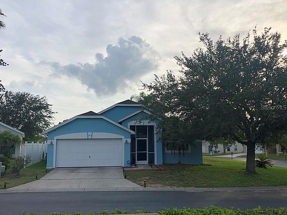 2nd image of 402 Prince Charles Dr