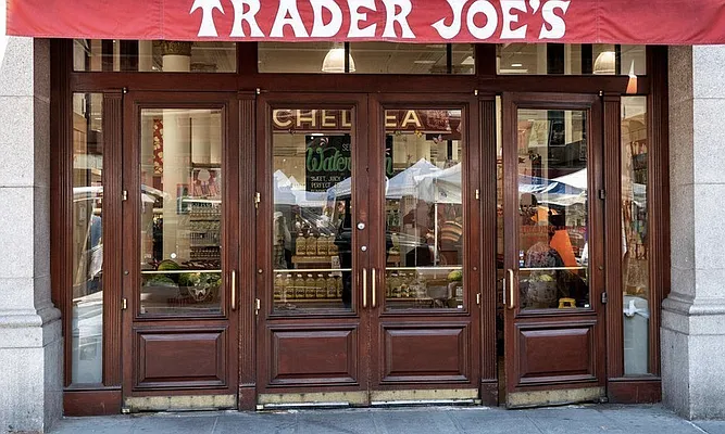 Rented by Douglas Elliman | media 49