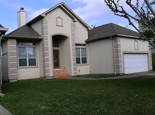 7731 Green Lawn Dr, Houston, TX 77088