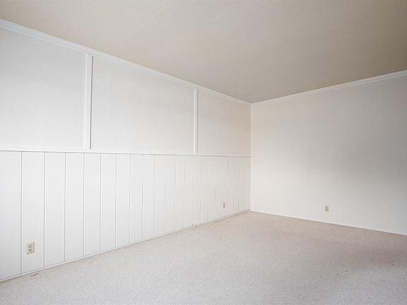 5th image of 454 Beelard Dr