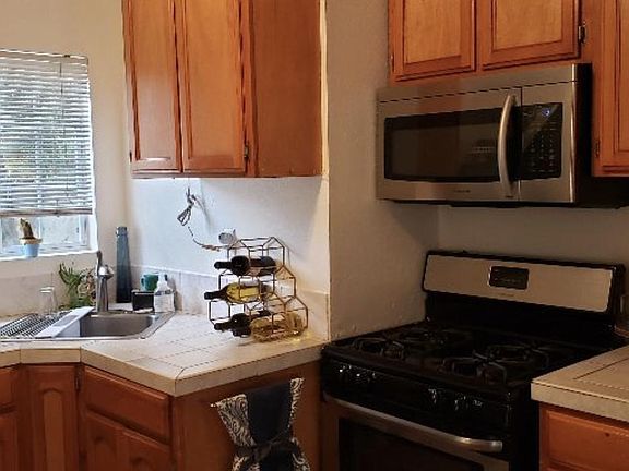 5th image of 221 N Bandini St
