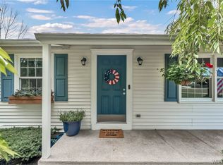 2076 Phillips Rd, Burt, NY 14028