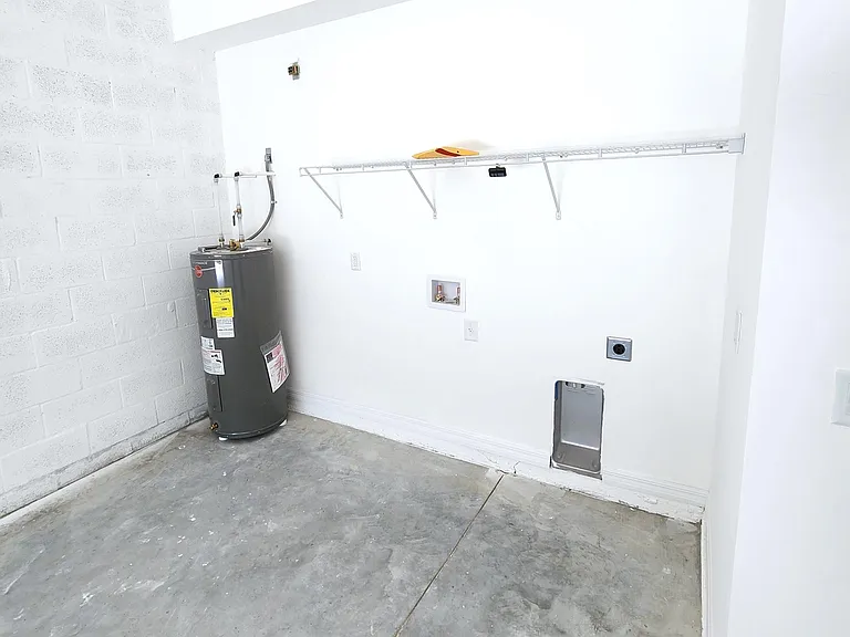 133 Hightower Ave S #133 — Photo 8