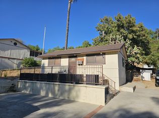 10400 Johanna Ave, Sunland, CA 91040