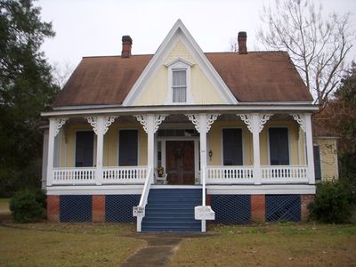 334 Sanford Ave, Eufaula, AL, 36027