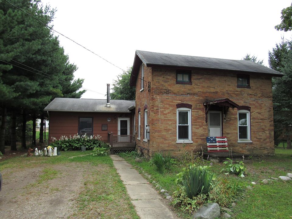 1st image of 109 Vreeland St