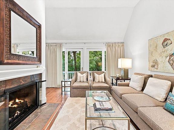 5th image of 100 Pond St APT 34