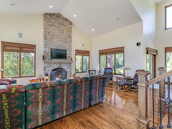 7108 286th Ave Salem WI 53168-large-004-