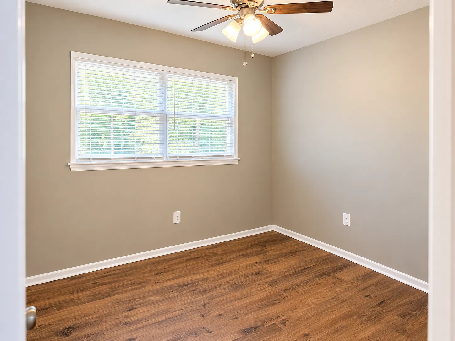 3 bed, 1459 sqft, $1,800 — Photo 4