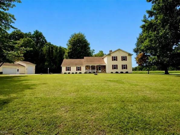 2300 Beechersbrook Ln, Madison, OH 44057