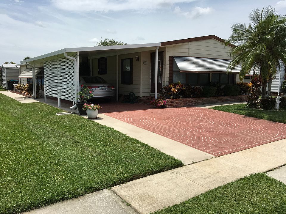 1st image of 1890 Big Cypress St NE