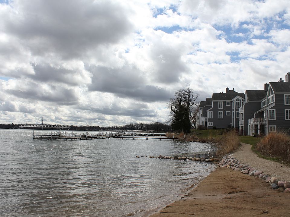 265 Sandy Point Ln 265, Lake Zurich, IL 60047 Zillow