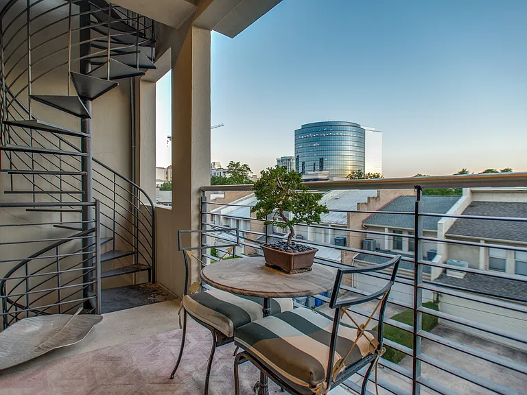 3633 Brown St — Photo 36