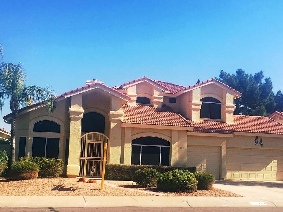 1st image of 11232 W Olive Dr