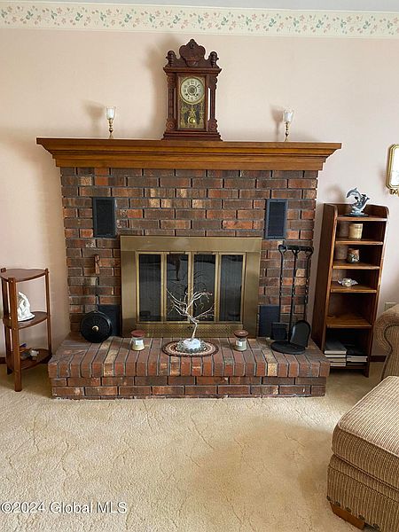 5th image of 25 Sweetbriar Lane