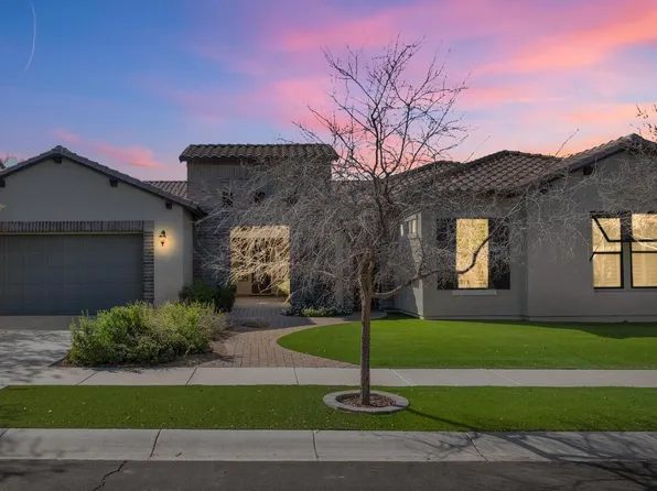 2833 E LOS ALTOS Road, Gilbert, AZ 85297